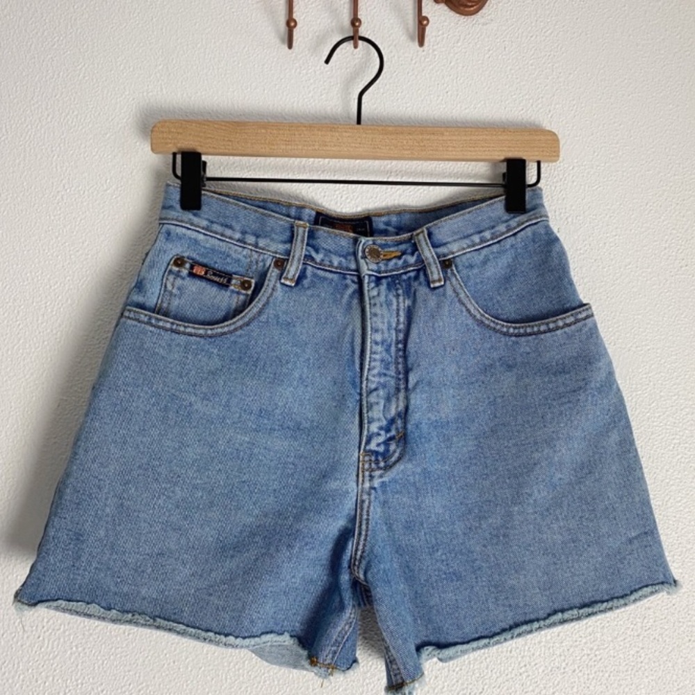 Vintage Jean Shorts - Picture 9 of 10